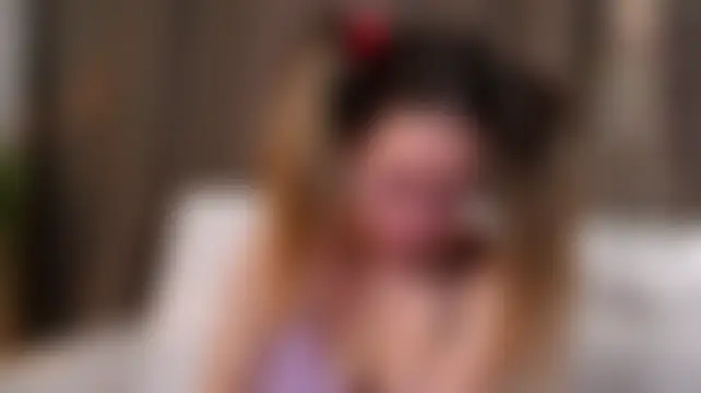 JaclynAronow's Webcam Show