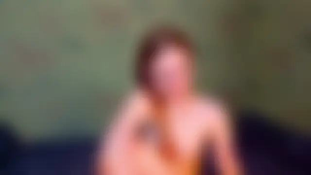 emi_less Cameră chat live