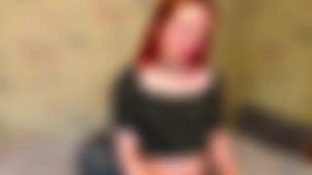 emi_less Live Chatraum