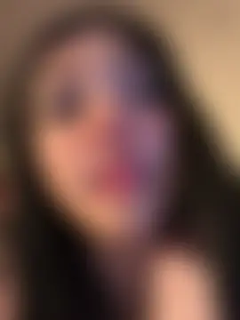 ela_petit লাইভ চ্যাট রুম