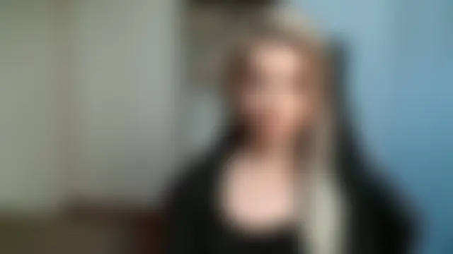 KristineGlow লাইভ চ্যাট রুম