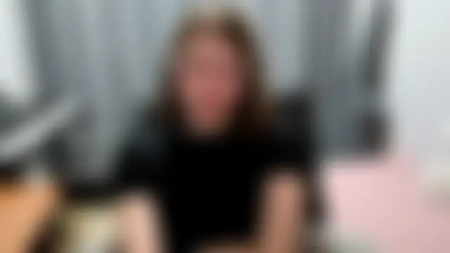 CutieAnny Adlı Modelin Canlı Sohbet Odası