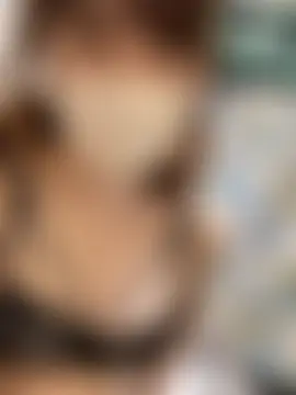 cheese_onion Adlı Modelin Canlı Sohbet Odası