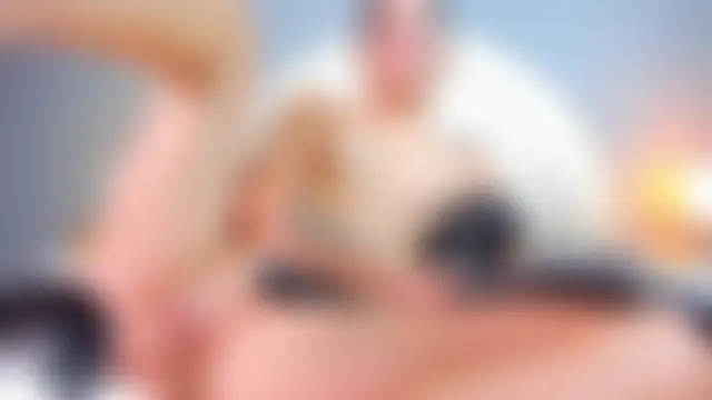 emilytowzen's Live Chat Room