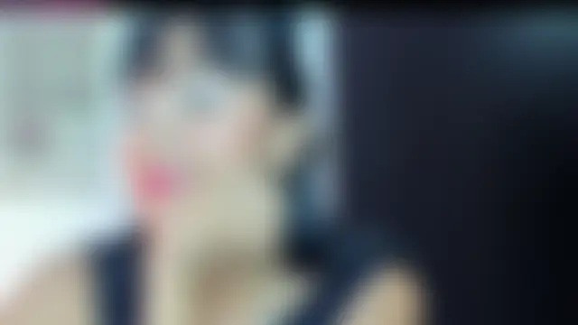 charlottekiss99 élő chatszobája