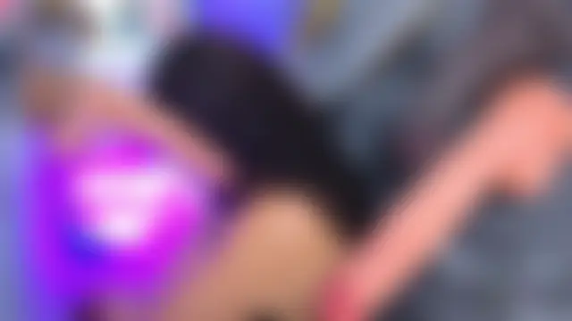 little_valentinaa's Live Chat Room