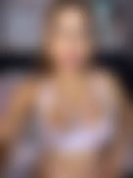 Chatroom en direct de MayaMoanXXX