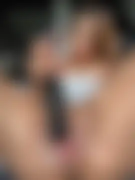 MayaMoanXXX 现场聊天室