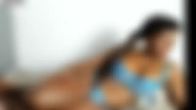 חדר צ'אט בשידור חי של Nahomi_Whesley