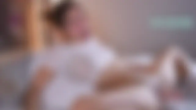 Monika__youthful élő chatszobája