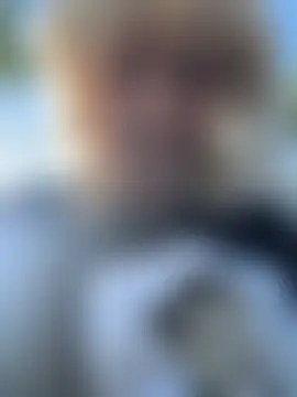 RonnieKiss 실시간 채팅방