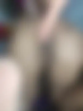 reya743's Live XXX Chat