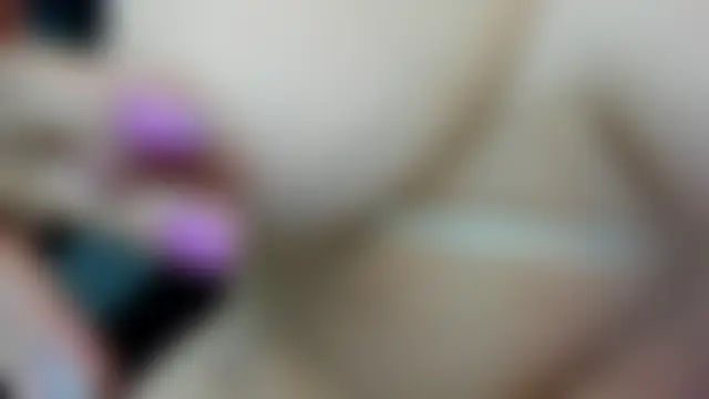 alana_johnson_0's Live Chat Room