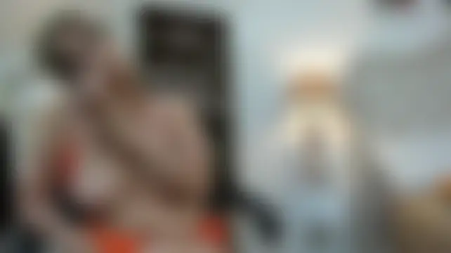 alana_johnson_0 Chat Room in diretta