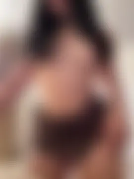 EmmaBlossom's Live XXX Chat