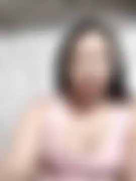 zhen-zo Adlı Modelin Canlı Sohbet Odası