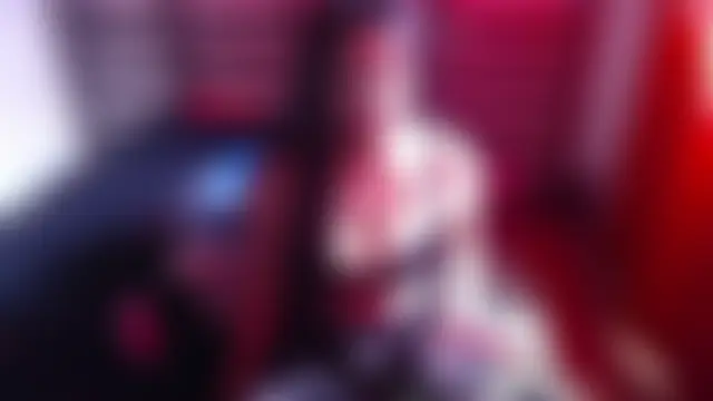 SexyDolly777's Live Chat Room