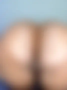 Sex_bomb30 – Naživo chatovacia miestnosť