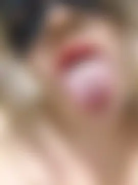 -Sonbola's Live XXX Chat