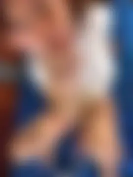 Eva_Feller69 Adlı Modelin Canlı Sohbet Odası