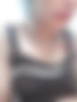 Mahi677 Adlı Modelin Canlı Sohbet Odası