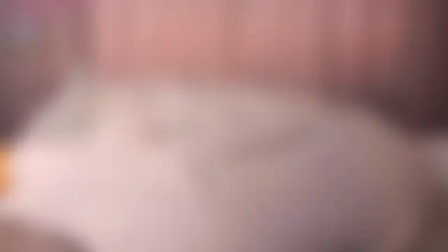 Laura_pinky – Naživo chatovacia miestnosť