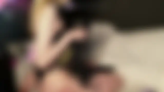 Онлайн чат Fluffy_Cloude