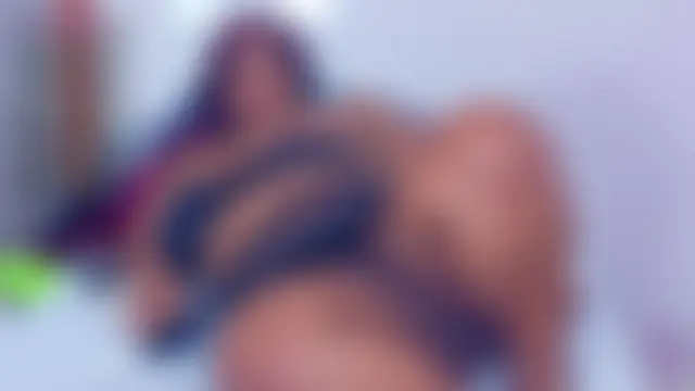 Show modela matureahomegirl na web-kameri