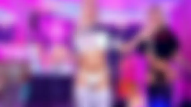Show de cámara de sexo en directo de Queens_Wonders_Blonders