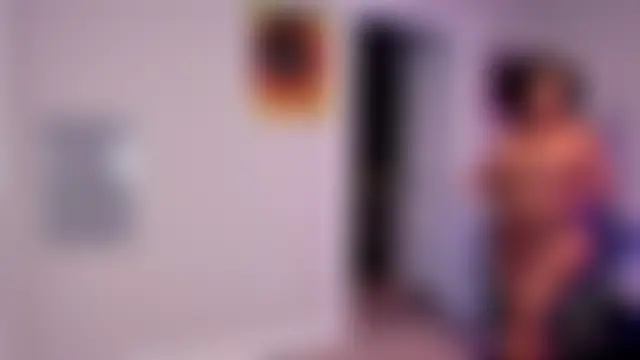 הופעת וובקאם של lovelyzylah