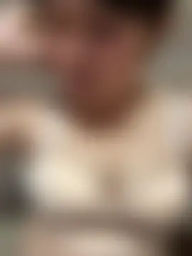 love_pusy09's Live Chat Room