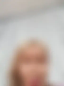 Sala de chat ao vivo de TrinaAdair