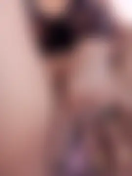 Saniya76 Show in webcam