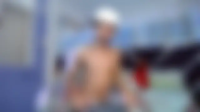 Santy_bigcock_01 在線直播表演