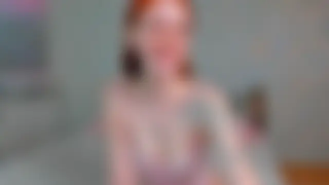 alice_with_freckles' Webcam Show