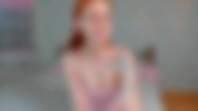 alice_with_freckles' Webcam Show