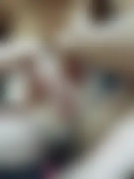 USA_Queen_Reshu – Naživo chatovacia miestnosť