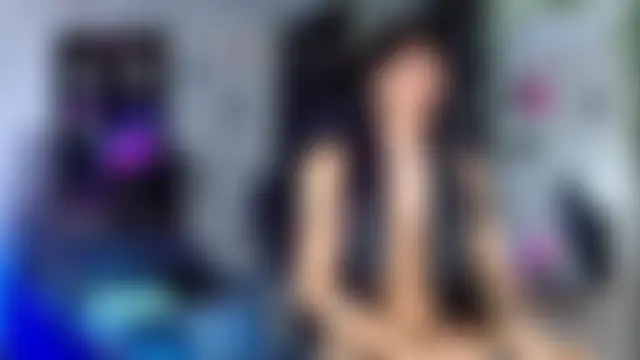 Penelopee22cm Show in webcam