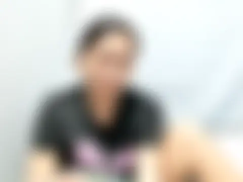 ห้องแชทสดของ Ursexyasianskinny