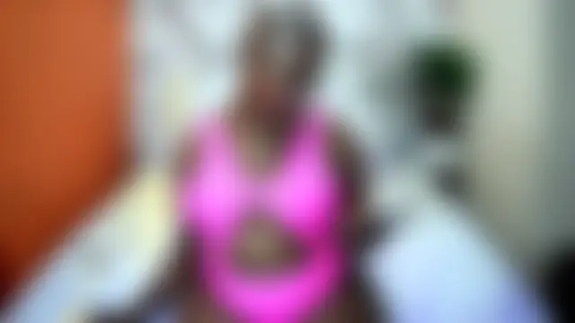 غرفة دردشة SexyCurves9 المباشرة