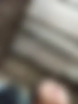 חדר צ'אט בשידור חי של __Halen__