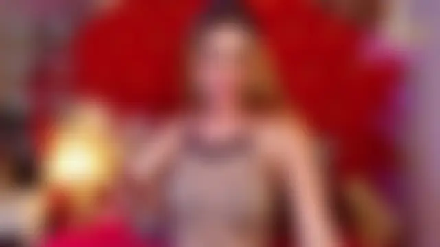Antonia_Morphy Pertunjukan Webcam
