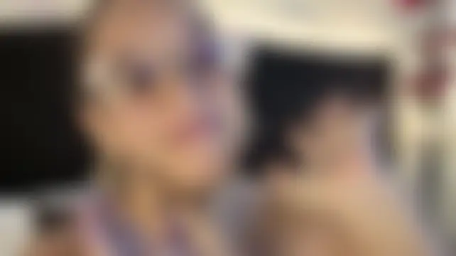MHONIKBELUCCI Adlı Modelin Canlı XXX Sohbeti