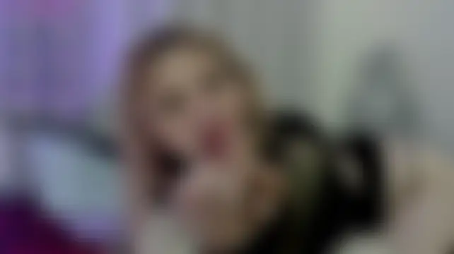 Evangelyne_rose élő XXX-chatje
