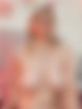 Evangelyne_rose élő XXX-chatje