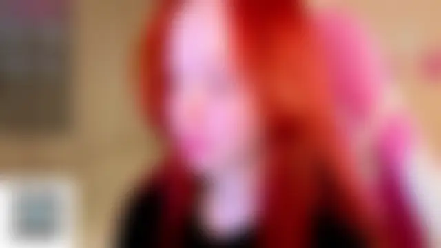 sunflare_ Adlı Modelin Canlı Sohbet Odası