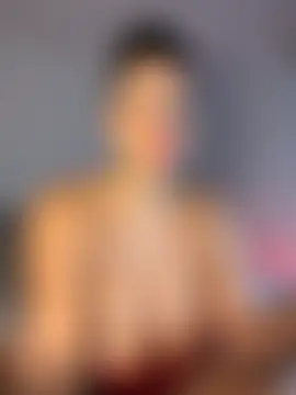 Lena-Williamss Live chatroom