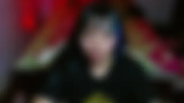 _Veronicaa_: δωμάτιο απευθείας συνομιλίας