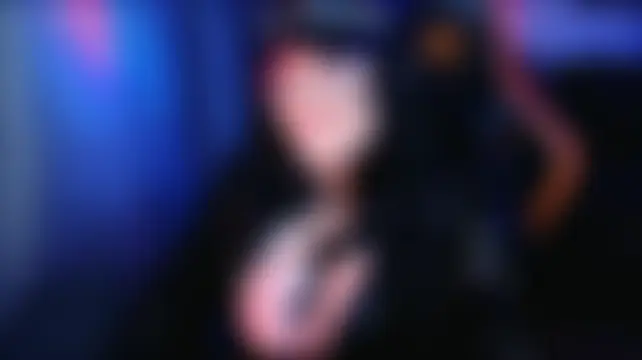 PixelMiss' Live Chat Room
