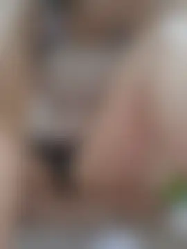 Yousra_soso élő chatszobája